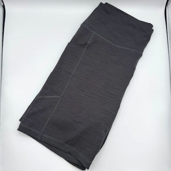 AE Womens Size L Gray Yoga Workout Shorts High Rise Wide Waistband Pockets READ - Picture 6 of 13